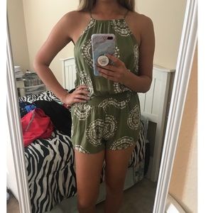 Forever 21 Green Patterned Romper
